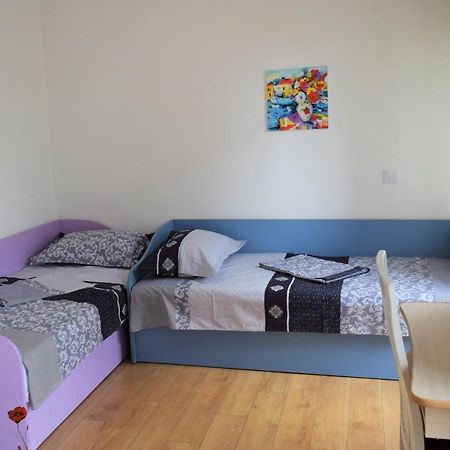Top Center Apartment Gramophone With Private Parking Burgas Extérieur photo